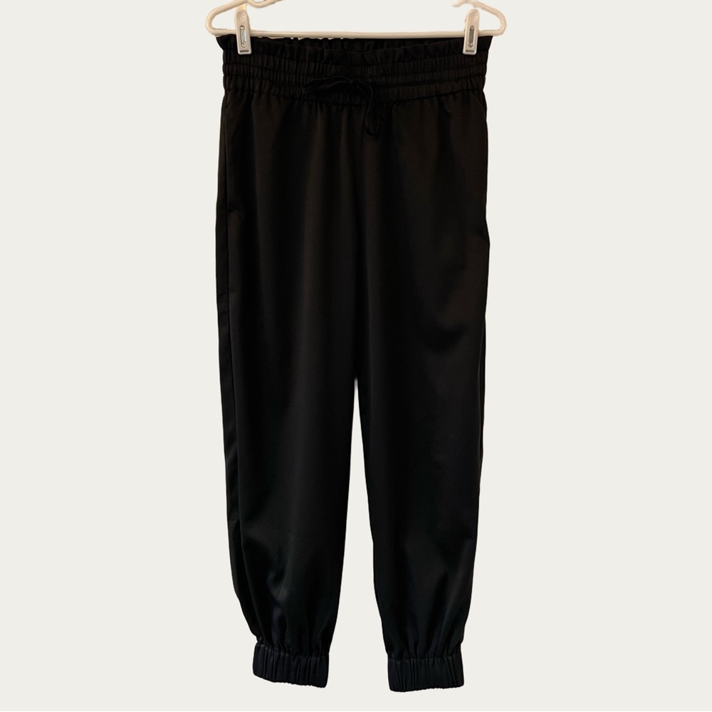 Abercrombie & Fitch Women’s‎ Silky Black Joggers Balloon Leg Pockets Size Small